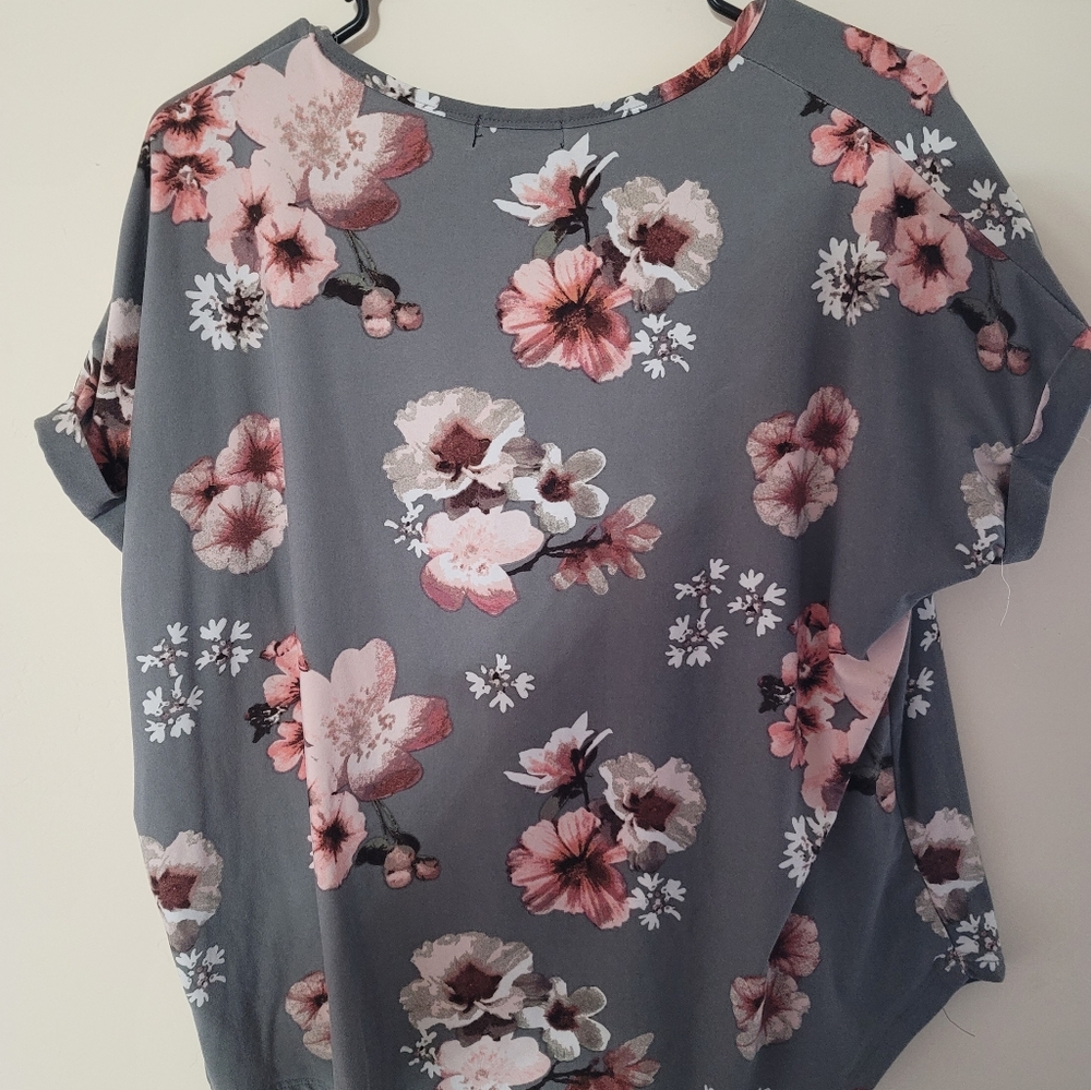 Short Sleeve Blouse